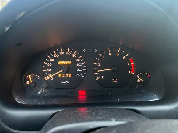 Mitsubishi Carisma Запорожская область - изображение 6