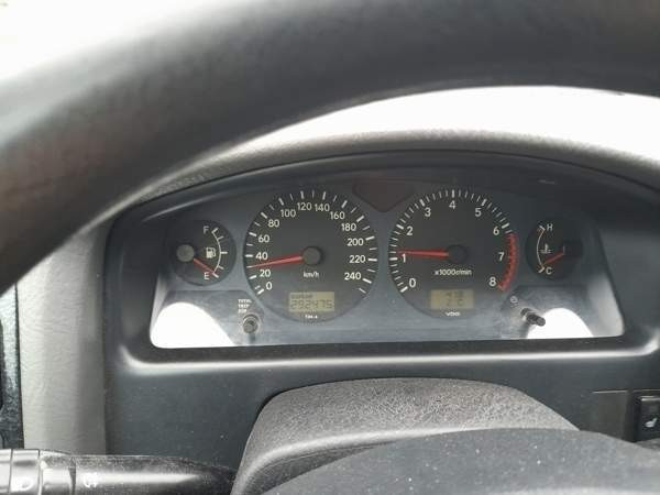 Toyota Avensis Janakkala - valokuva 2