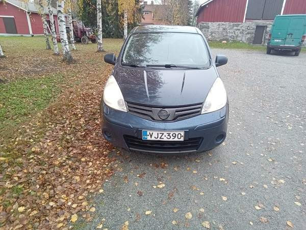 Nissan Note Rautalampi - valokuva 3
