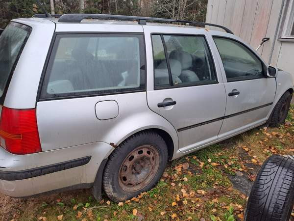 Volkswagen Golf Luga - photo 3