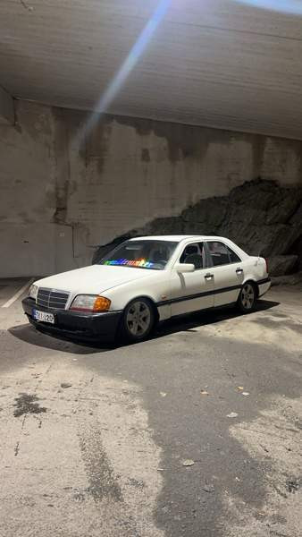 Mercedes-Benz C Савонлинна - изображение 2