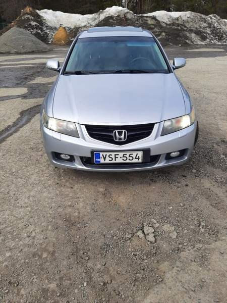 Honda Accord Kuusamo - valokuva 4