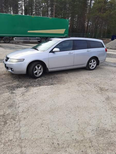 Honda Accord Kuusamo - valokuva 2