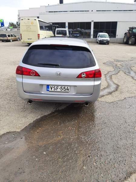 Honda Accord Kuusamo - valokuva 6