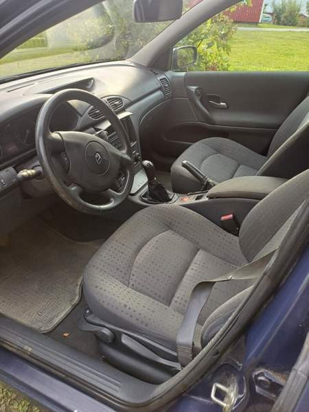 Renault Laguna Outokumpu - valokuva 4