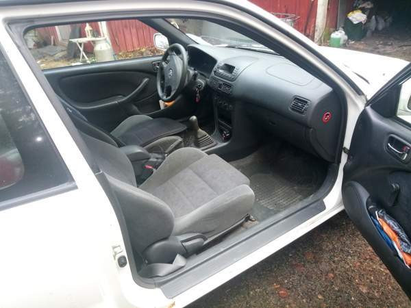 Toyota Corolla Parkano - изображение 7