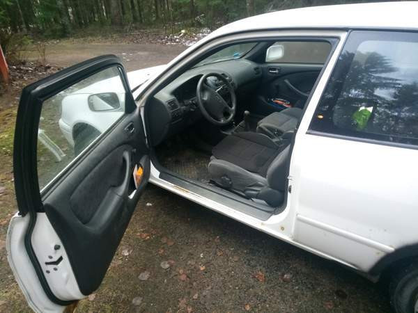 Toyota Corolla Parkano - изображение 5