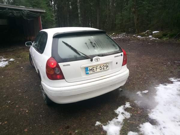 Toyota Corolla Parkano - изображение 4