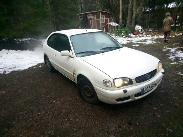 Toyota Corolla Parkano - изображение 2