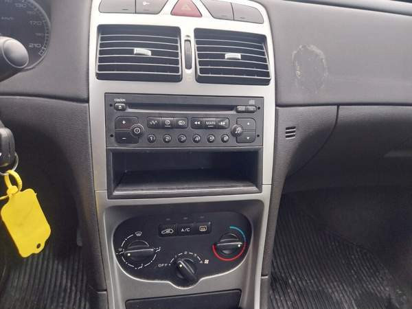 Peugeot 307 Macau - valokuva 6