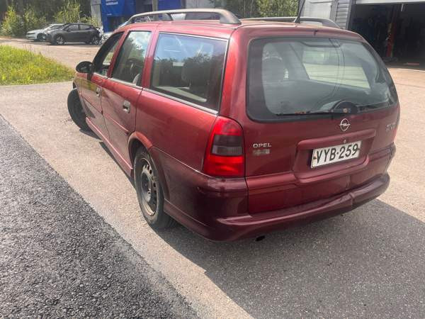 Opel Vectra Helsinki - photo 3