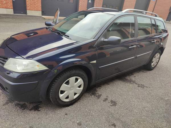 Renault Megane Turtkul - valokuva 1