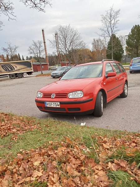 Volkswagen Golf Sarov - valokuva 6