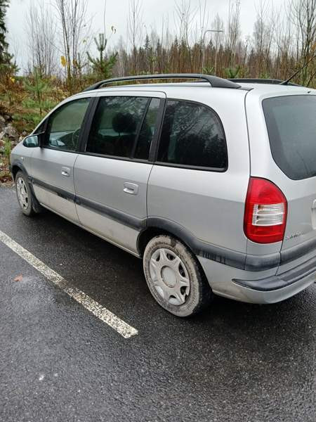 Opel Zafira Tampere - photo 1