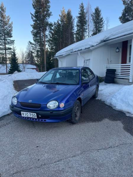 Toyota Corolla Kajaani - valokuva 1