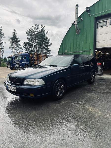 Volvo V70 Keuruu - valokuva 2