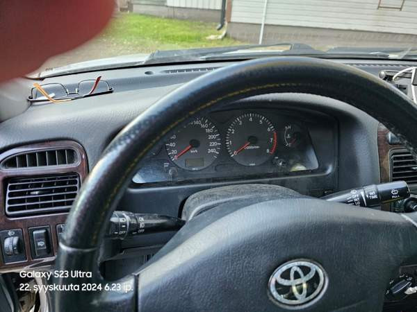 Toyota Avensis Hyrynsalmi - valokuva 5