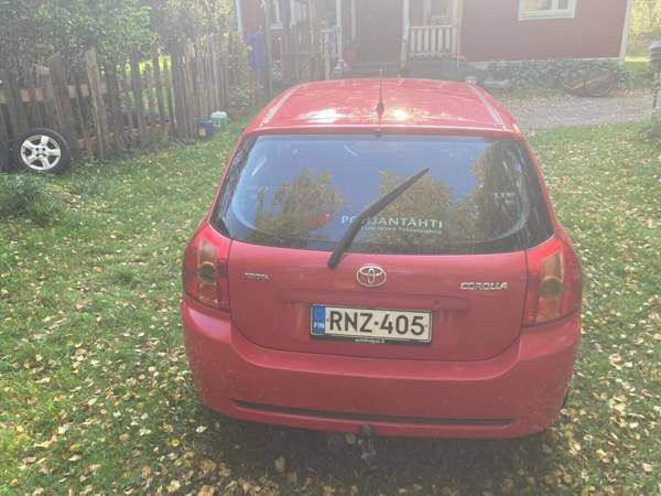 Toyota Corolla Hämeenlinna - valokuva 3
