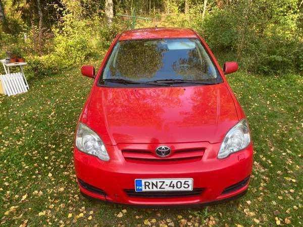 Toyota Corolla Hämeenlinna - valokuva 1