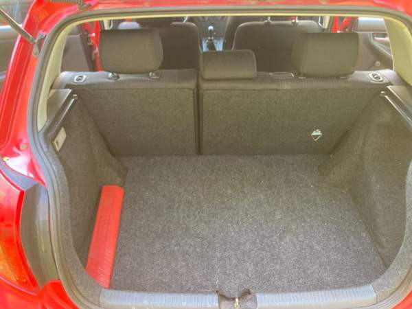 Toyota Corolla Hämeenlinna - valokuva 8