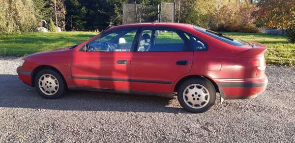 Toyota Carina E Haemeenlinna - photo 1