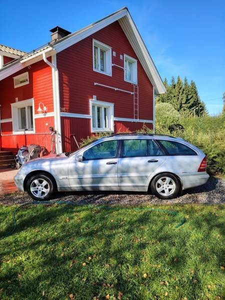 Mercedes-Benz 220 Kuopio - photo 3