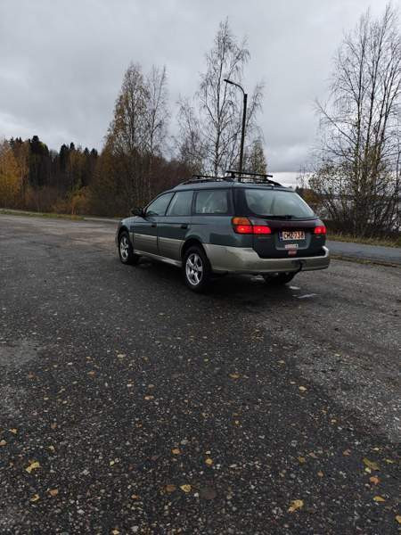 Subaru Legacy Iisalmi - valokuva 3
