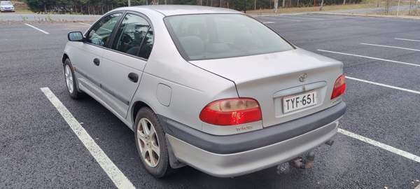 Toyota Avensis Äänekoski - valokuva 3