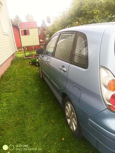 Suzuki Liana Kemin - valokuva 5