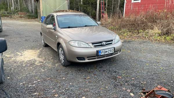 Daewoo Lacetti Tornio - valokuva 1