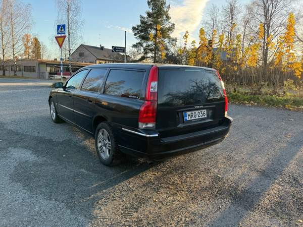 Volvo V70 Macau – foto 7