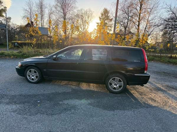 Volvo V70 Macau – foto 8