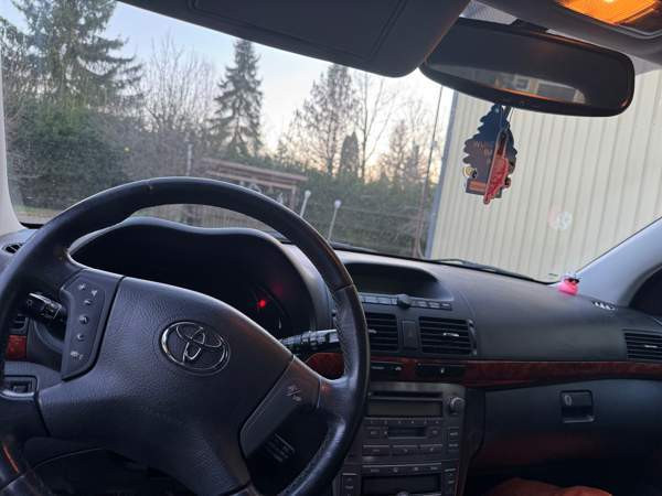 Toyota Avensis Somero – foto 3